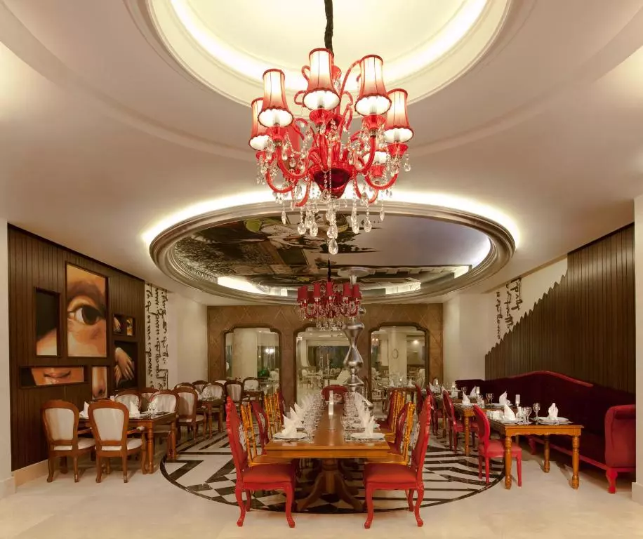 هتل دلفین امپریال آنتالیا